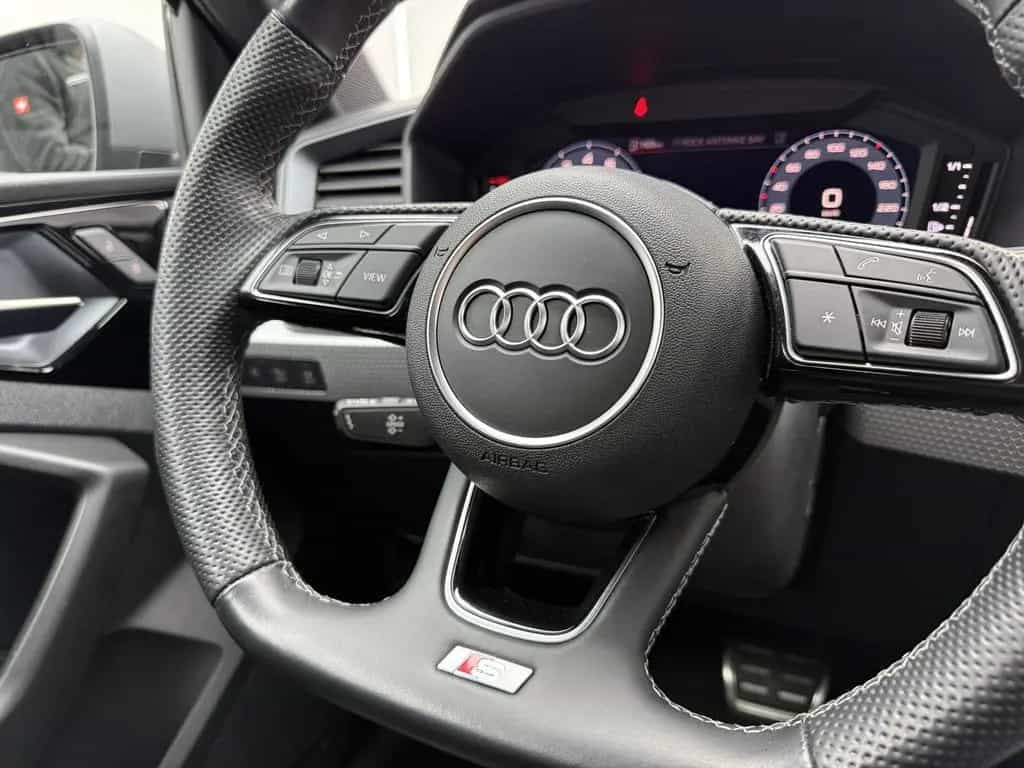 Audi A1 1.Hand*MilltekAnlage*3xS-Line*ACC* 03/2022-photo-18