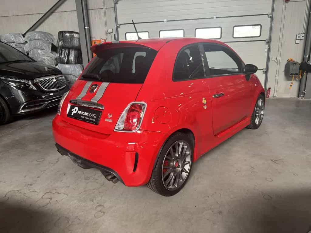 Abarth 695 TRIBUTO FERRARI /CARBON/N°1056/1199 12/2011-photo-18