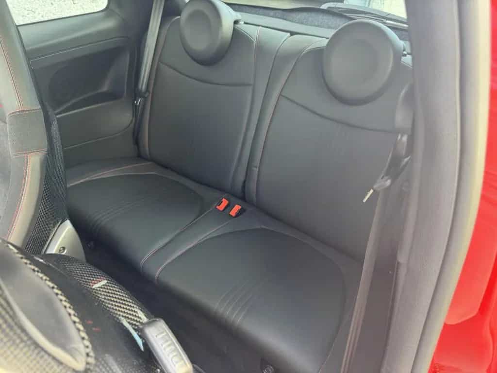 Abarth 695 TRIBUTO FERRARI /CARBON/N°1056/1199 12/2011-photo-5