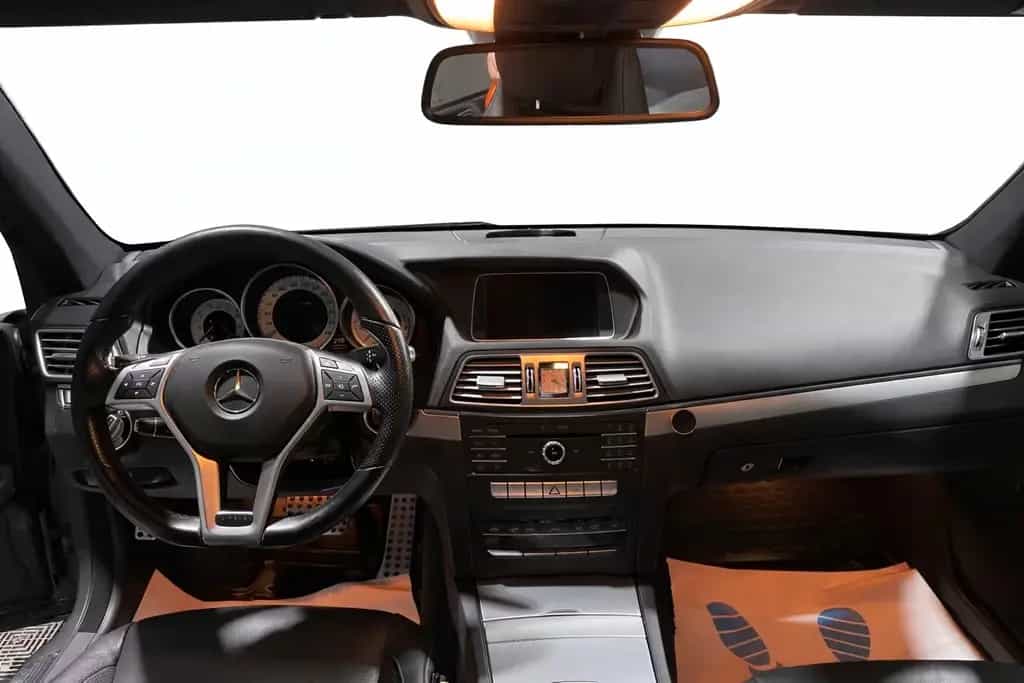 Mercedes-Benz E 200 E Coupe E 200 Sport Edition,  AMG Line 06/2017-photo-10