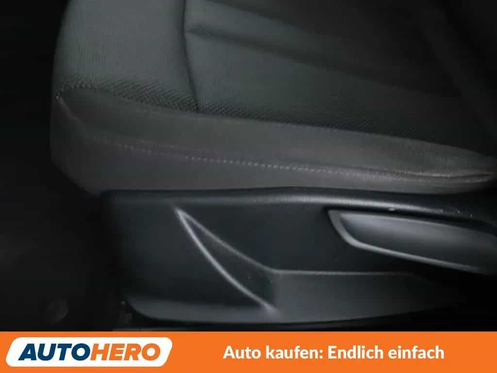 Audi A4 TFSI quattro advanced Aut.*NAV*TEMP*PDC*SHZ* 06/2020-photo-27