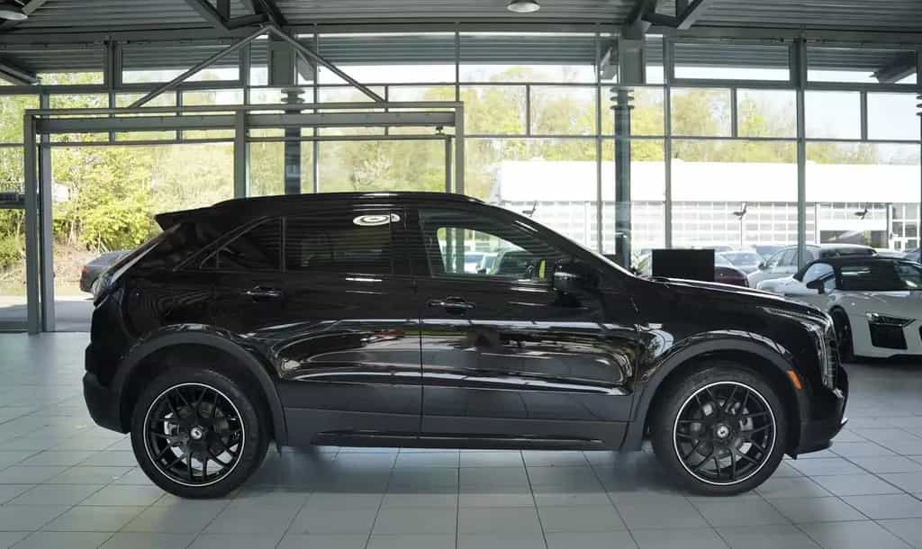 Cadillac XT4 Luxury 4WD *1.Hand *Memory *Leder *Digital 11/2022-photo-4