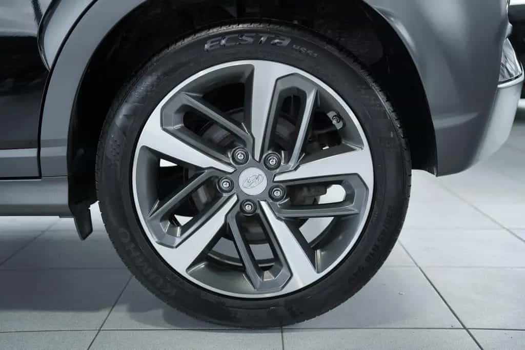 Hyundai KONA Style 4WD 2.Hand *Navi *Technik-Paket *SHZ 02/2019-photo-14