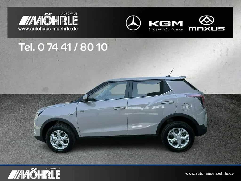 Ssangyong Tivoli 1.5 P 4WD Jäger Essential Jägerfahrzeug null-photo-2
