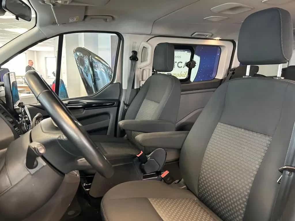 Ford Transit /Tourneo Custom Kombi 320 L1 Tourneo Tren 12/2021-photo-14