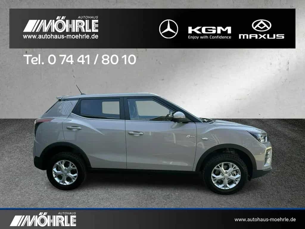 Ssangyong Tivoli 1.5 P 4WD Jäger Essential Jägerfahrzeug null-photo-4
