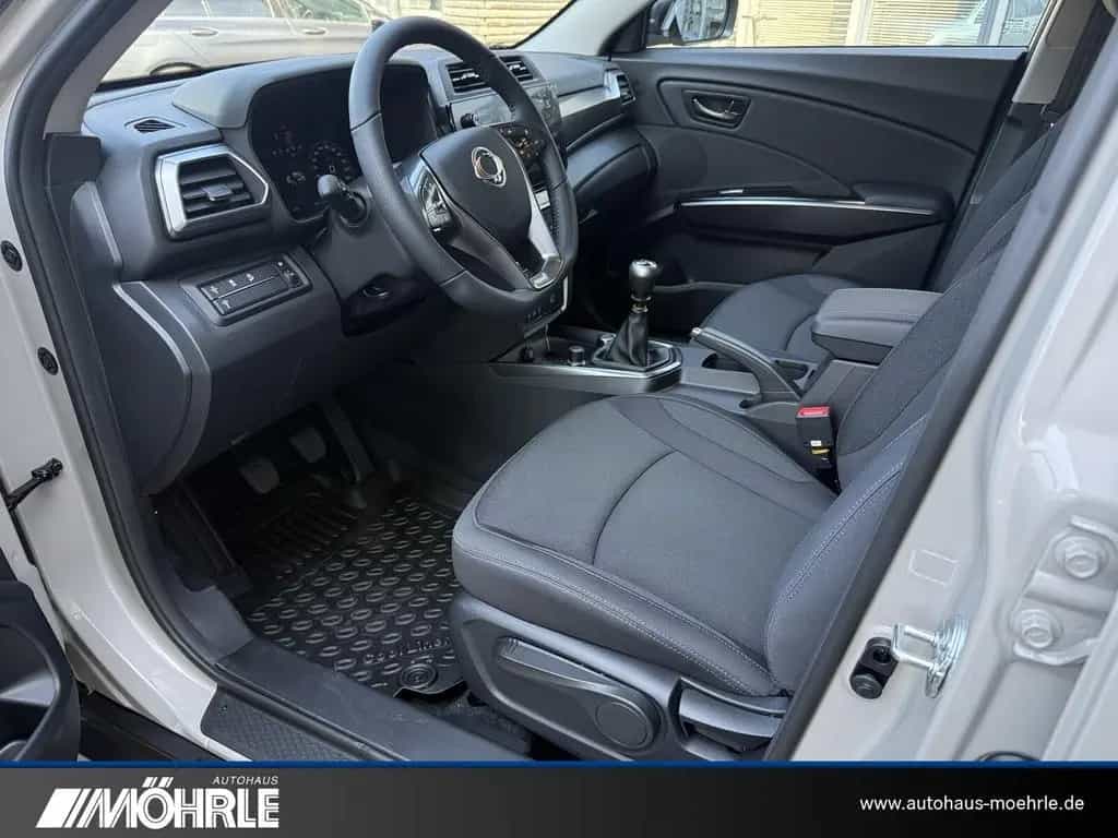 KGM Tivoli 1.5 P 4WD Jäger Essential Jägerfahrzeug null-photo-7