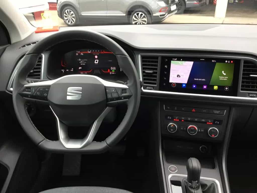 Seat Ateca 2.0 TDI Style DSG+AHK+LED+18"+ACC 01/2026-photo-11