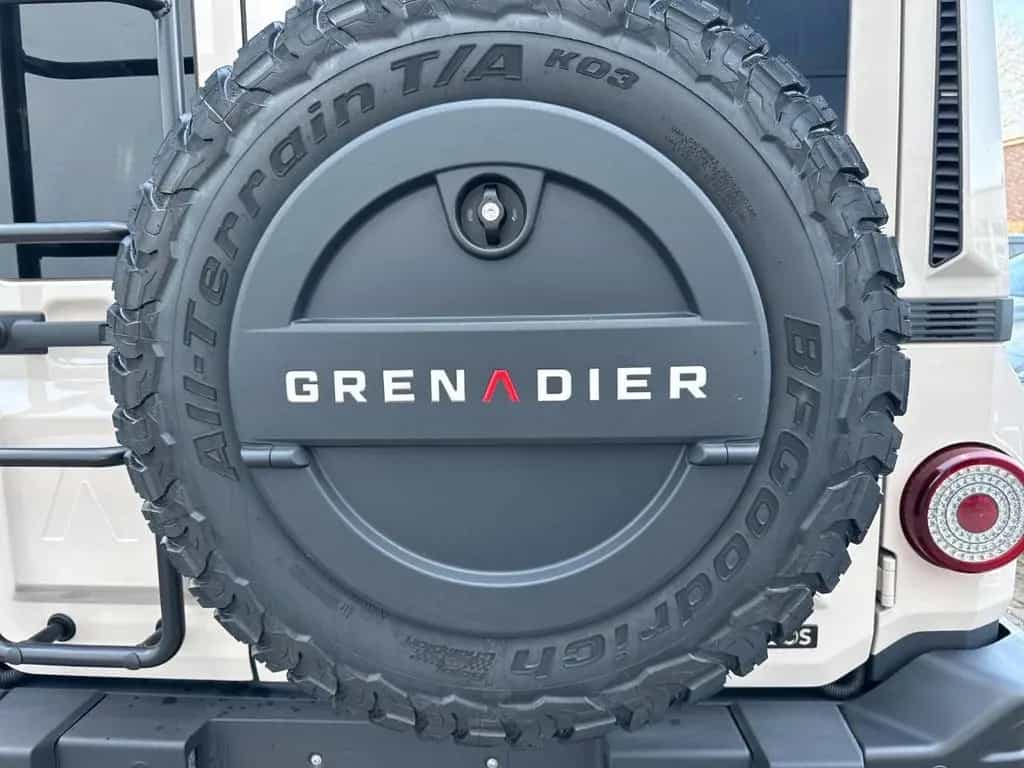 INEOS Grenadier M26*LKW*Safari*AHK*Sitzh.*Rough*Smooth null-photo-19