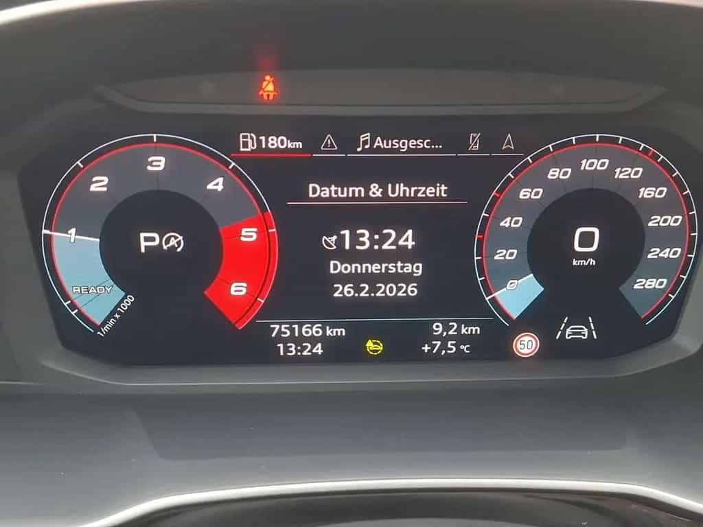 Audi Q3 35 TDI S-Line AHK S-Line el.Heck CarPlay 03/2022-photo-11