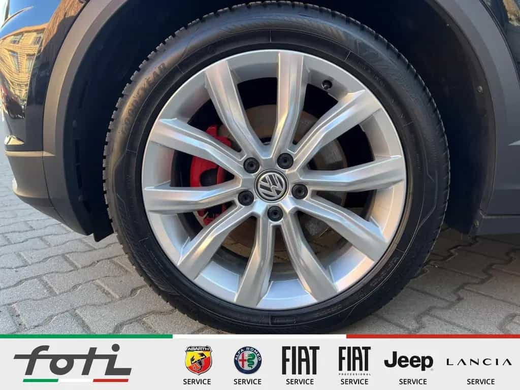 Volkswagen T-Roc Sport 1,5 TSI 150PS DSG LED LEDER NAVI 07/2018-photo-10
