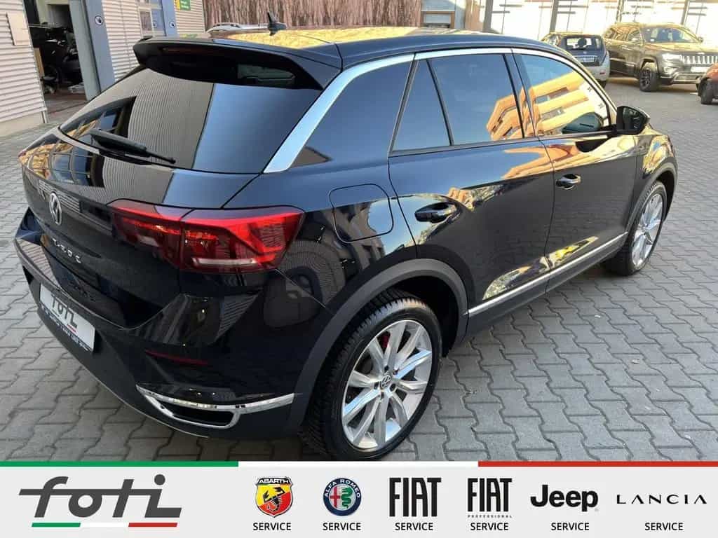 Volkswagen T-Roc Sport 1,5 TSI 150PS DSG LED LEDER NAVI 07/2018-photo-3