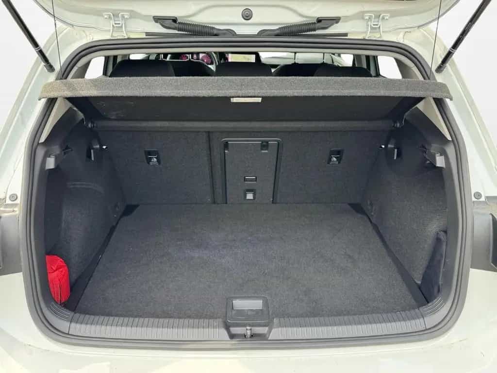 Volkswagen Golf VIII 1.5 TSI "ACTIVE" *STDHZG*LED*NAVI*HUD* 01/2023-photo-10