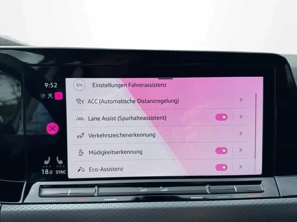 Volkswagen Golf VIII 1.5 TSI "ACTIVE" *STDHZG*LED*NAVI*HUD* 01/2023-photo-16