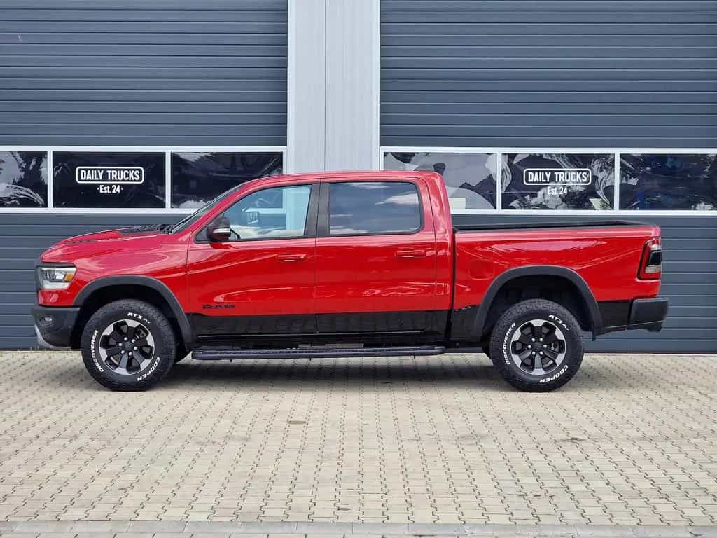 Dodge RAM 1500 5.7 4x4 Rebel LED AHK Kamera PDC 06/2019-photo-14