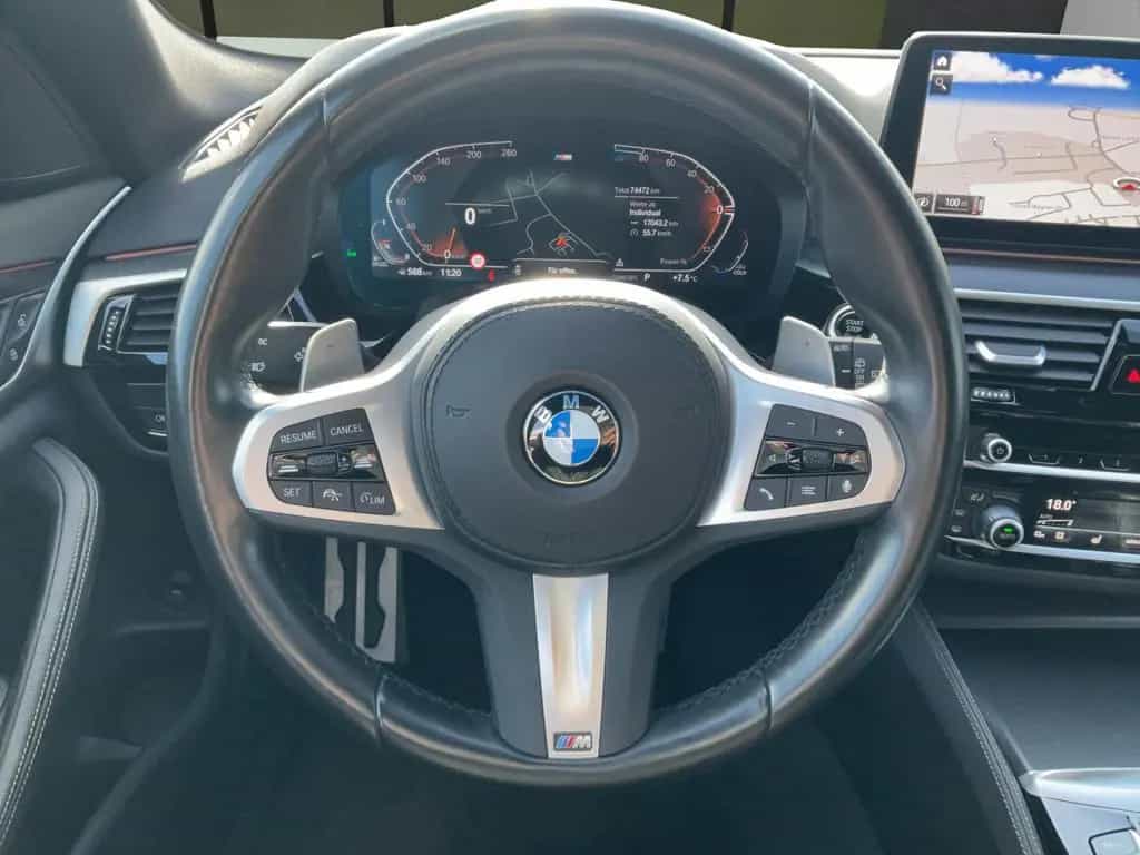 BMW 5 Series 520d T. M-SPORT LED NAVI HUD KAMERA PDC 18" AHK 11/2022-photo-12