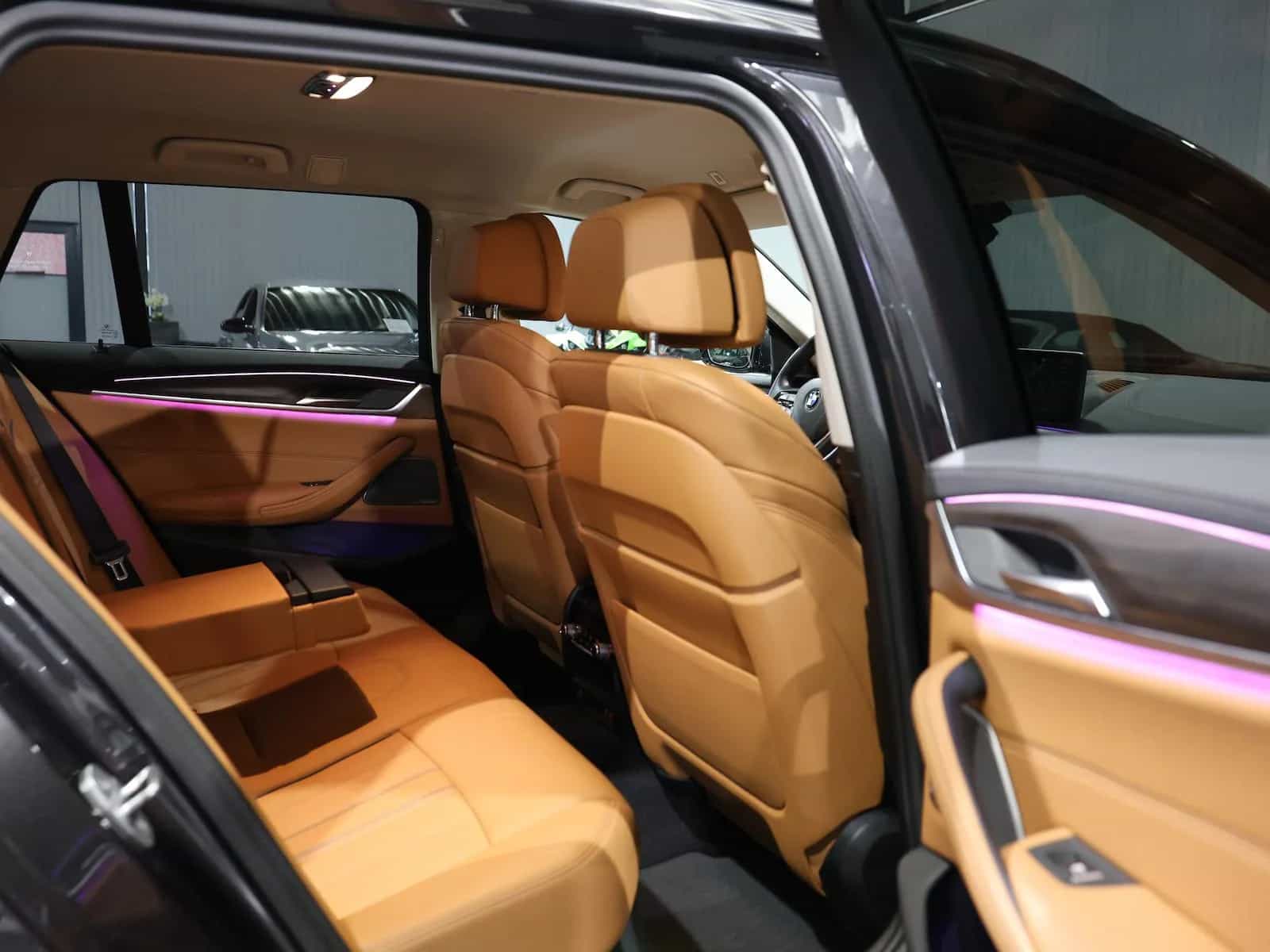 BMW 5 Series 06/2023-photo-18
