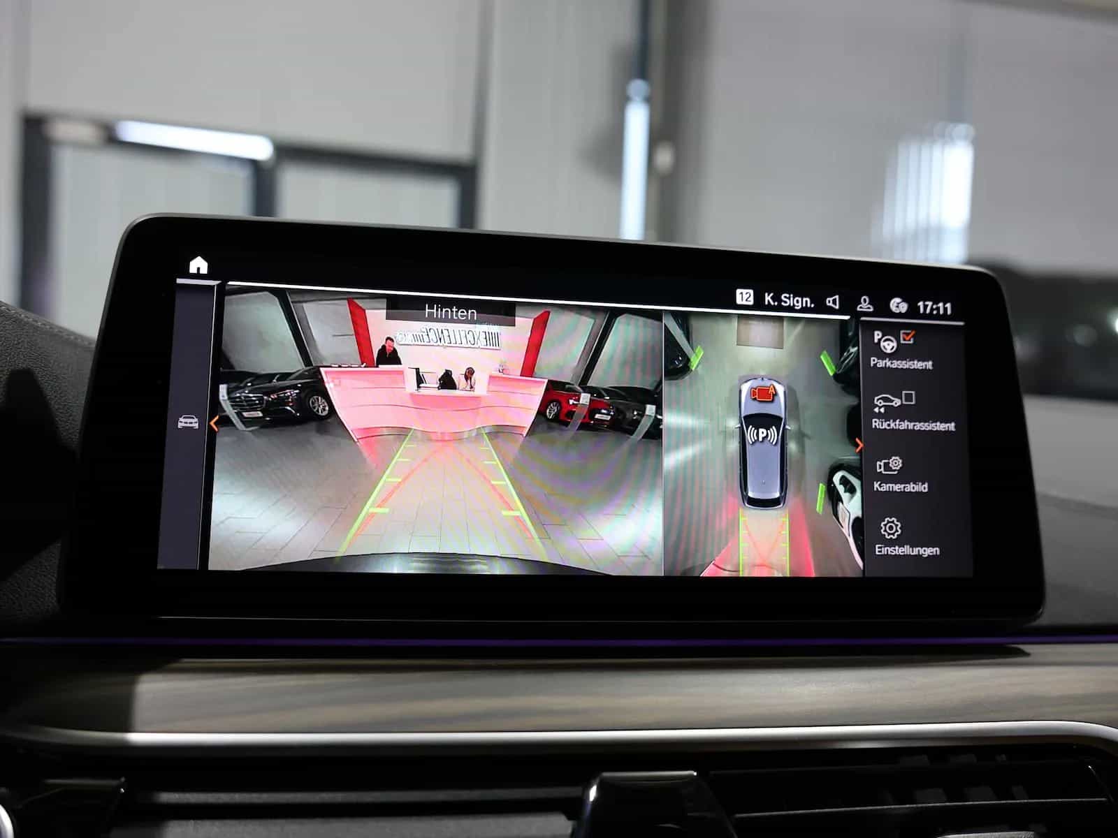 BMW 5 Series 06/2023-photo-9