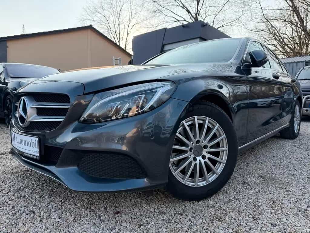 Mercedes-Benz C-Class 200 Limousine Navi*Tempo*SitzHz.*8Fach 12/2016-photo-0