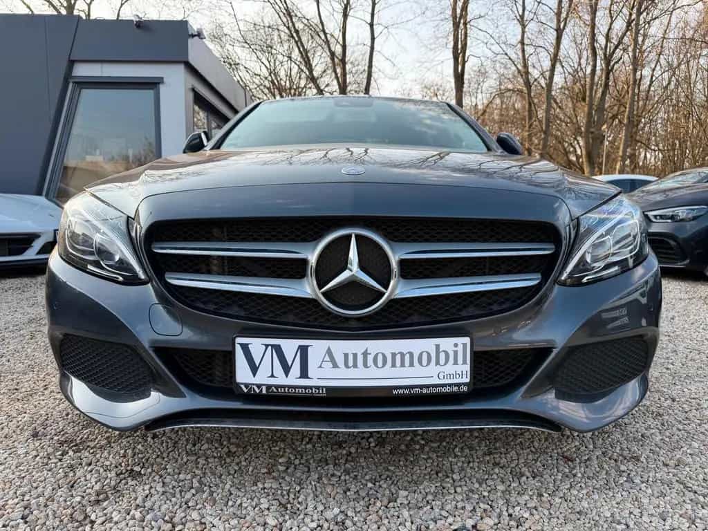 Mercedes-Benz C-Class 200 Limousine Navi*Tempo*SitzHz.*8Fach 12/2016-photo-1