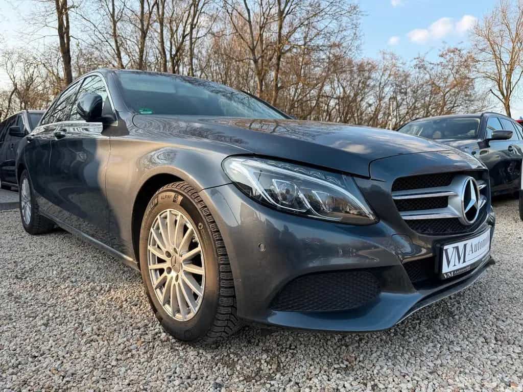 Mercedes-Benz C-Class 200 Limousine Navi*Tempo*SitzHz.*8Fach 12/2016-photo-2