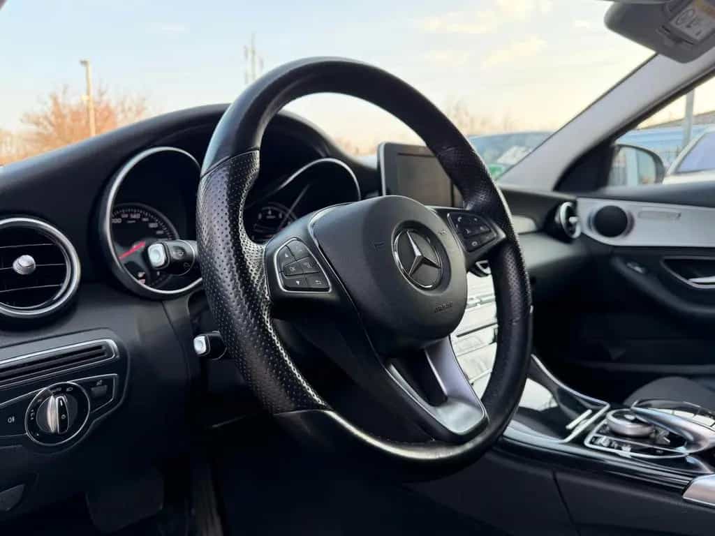 Mercedes-Benz C-Class 200 Limousine Navi*Tempo*SitzHz.*8Fach 12/2016-photo-4