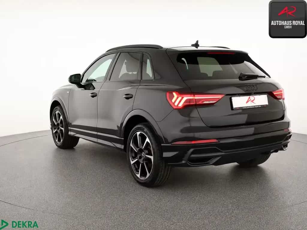 Audi Q3 35 TFSI S LINE MATRIX,KEYLESS,ACC,KAMERA,SH 03/2022-photo-2