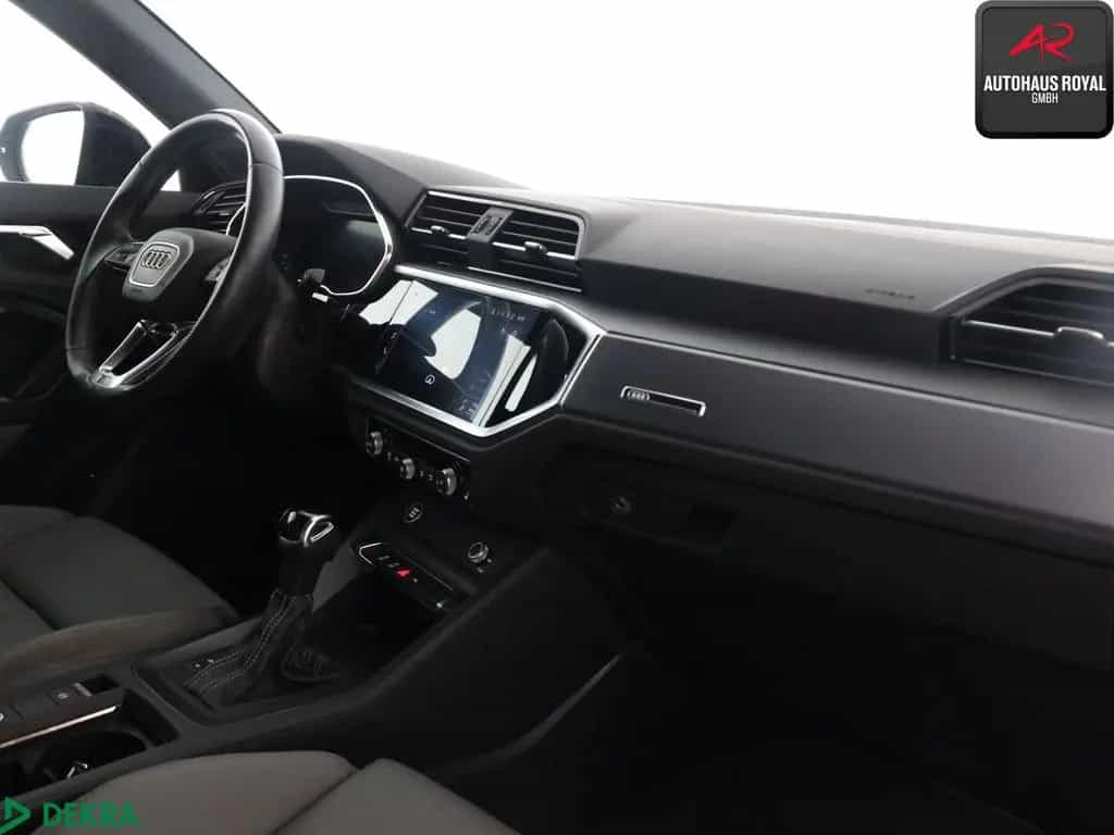 Audi Q3 35 TFSI S LINE MATRIX,KEYLESS,ACC,KAMERA,SH 03/2022-photo-9