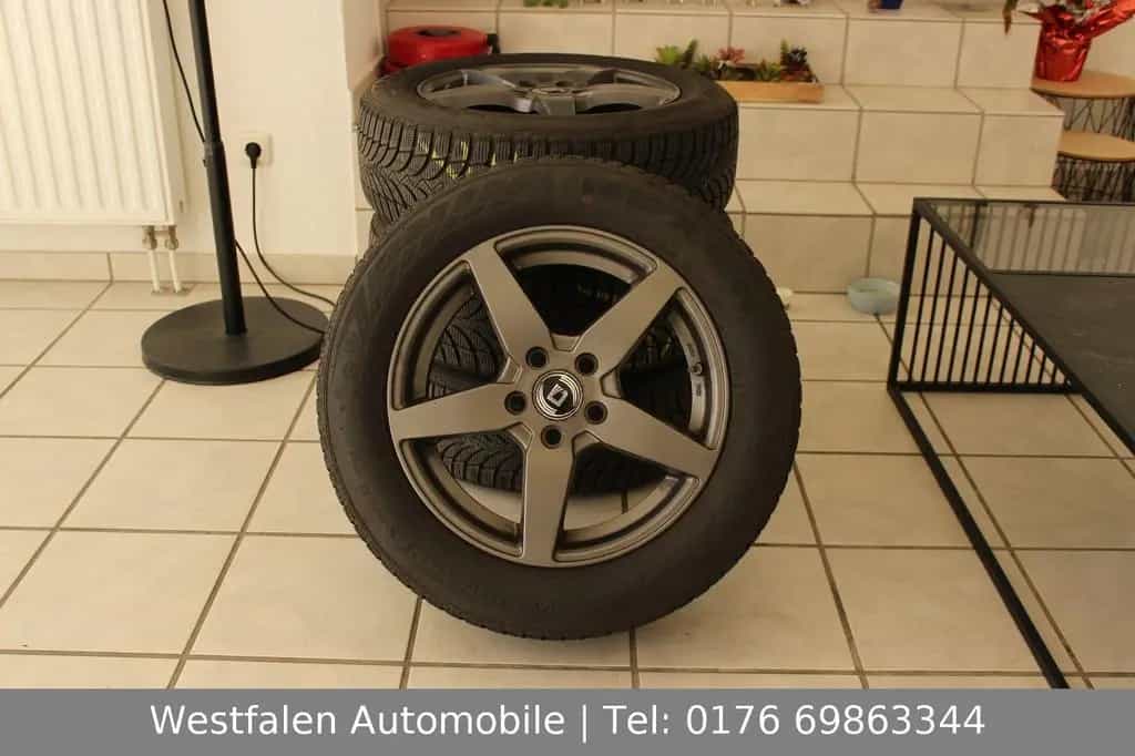 Ford Focus 1,5EcoBoost 182PS ST-Line+|HeadUp|Navi|Ahk 06/2018-photo-11