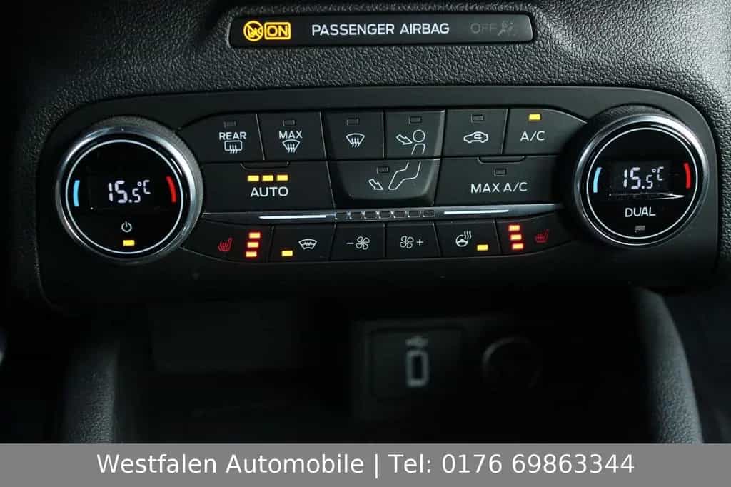 Ford Focus 1,5EcoBoost 182PS ST-Line+|HeadUp|Navi|Ahk 06/2018-photo-20