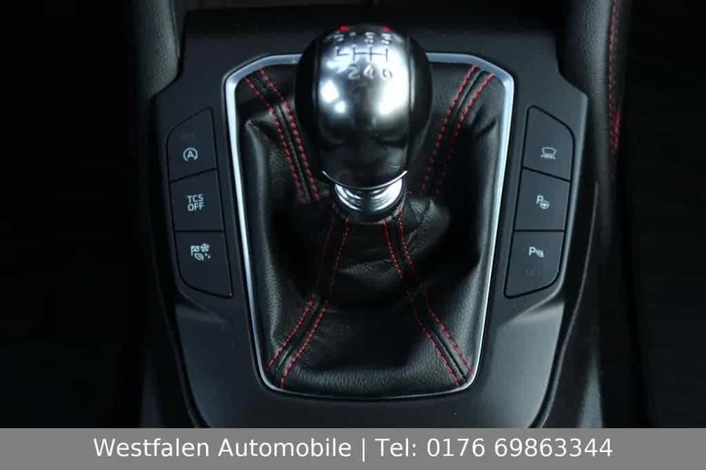 Ford Focus 1,5EcoBoost 182PS ST-Line+|HeadUp|Navi|Ahk 06/2018-photo-21