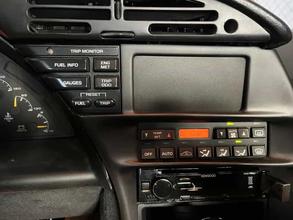 Corvette C4 LT 1 Coupe 06/1994-photo-11
