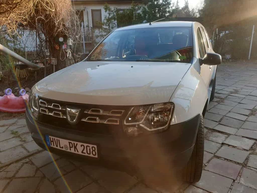Dacia Duster 1.6 SCe 115 4x2 Lauréate Lauréate 06/2017-photo-1