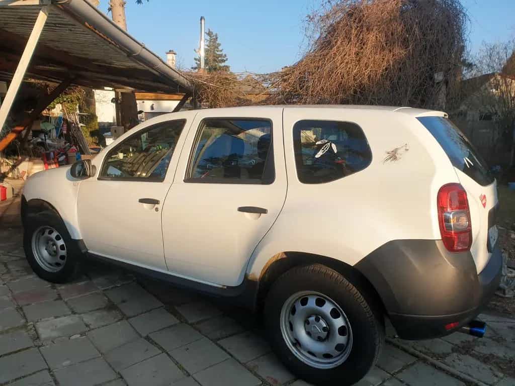 Dacia Duster 1.6 SCe 115 4x2 Lauréate Lauréate 06/2017-photo-2