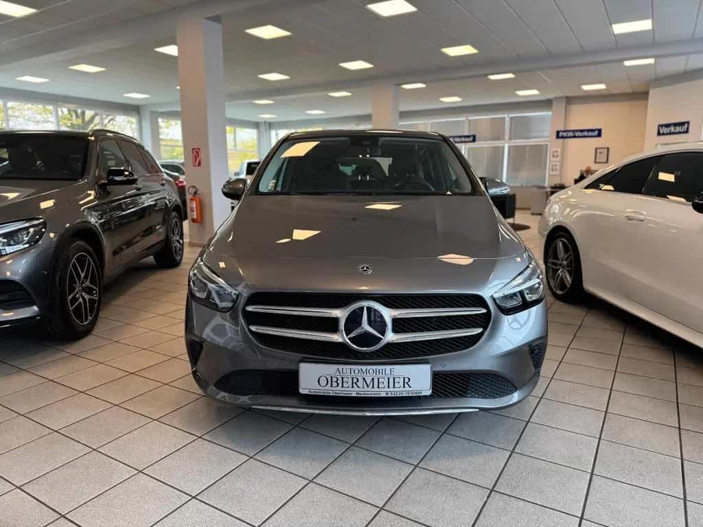 Mercedes-Benz B-Class 180 Prog/Edition19 7G-DCT LED AHK RüKa CarPlay 12/2019-photo-1