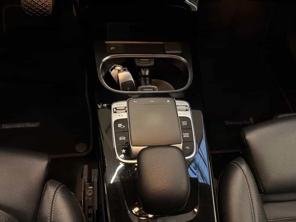 Mercedes-Benz A-Class 220/8Fach/FrontKamera/Navi/Garantie 10/2018-photo-17