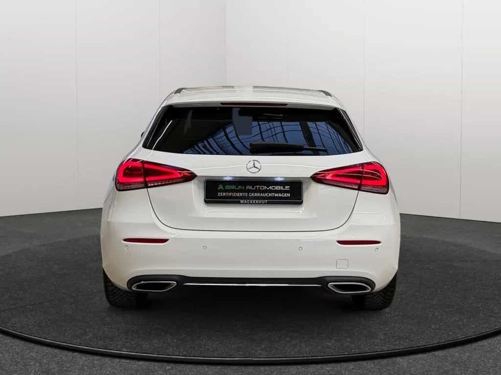 Mercedes-Benz A-Class 220/8Fach/FrontKamera/Navi/Garantie 10/2018-photo-5