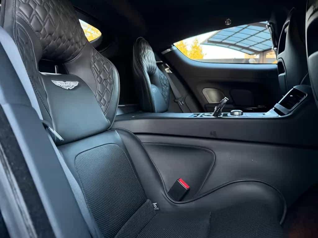 Aston Martin Rapide S Entertainment 05/2016-photo-22