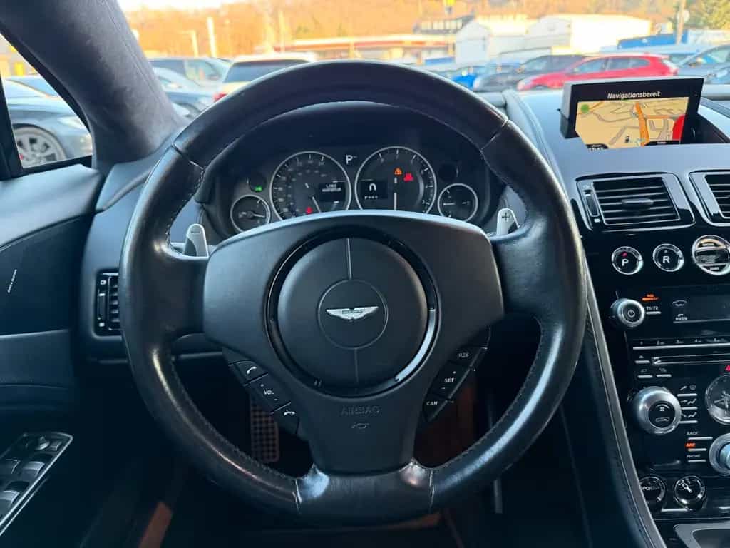 Aston Martin Rapide S Entertainment 05/2016-photo-32