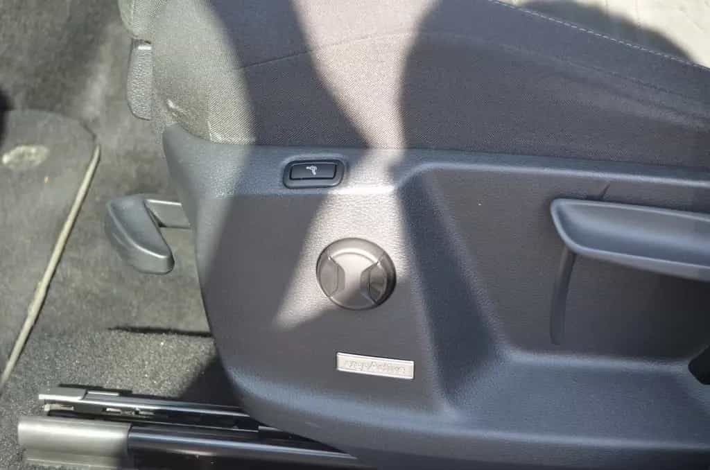 Volkswagen Touran Comfortline*LED*R-Kamrea*ACC*AHK* 02/2020-photo-22