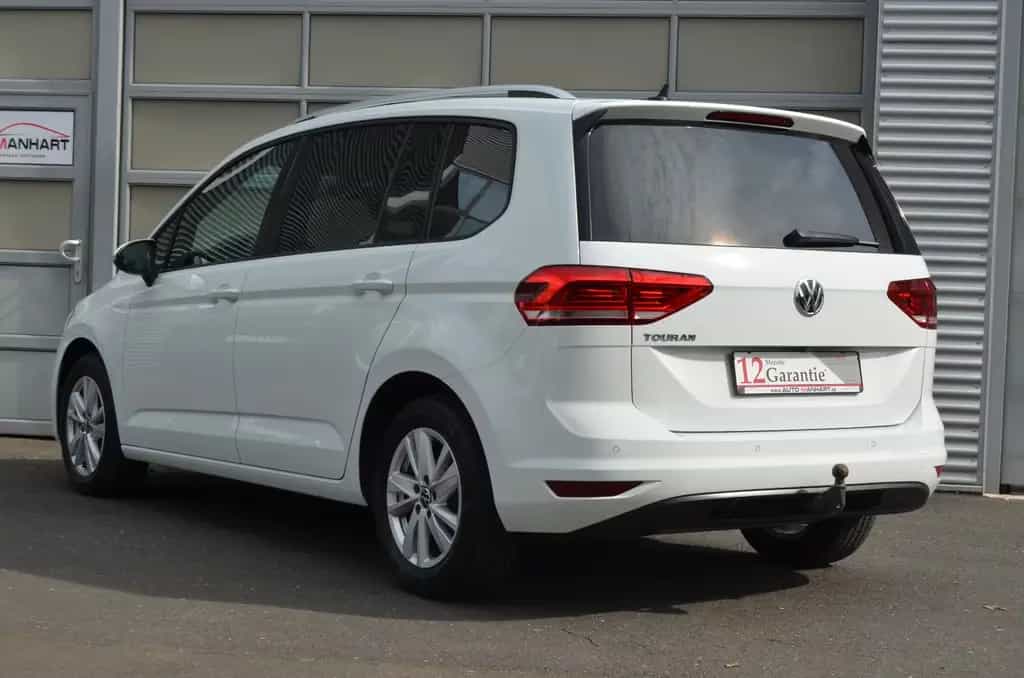 Volkswagen Touran Comfortline*LED*R-Kamrea*ACC*AHK* 02/2020-photo-3