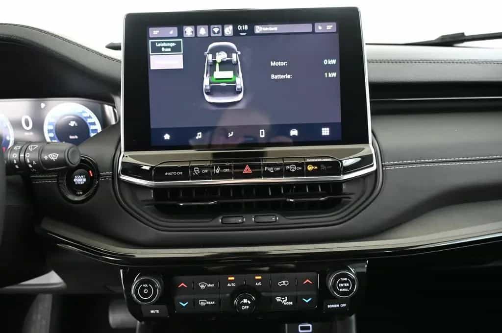 Jeep Compass 1.5 e-Hybrid DTC-7 Summit LED/ACC/LEDER/ 03/2025-photo-22