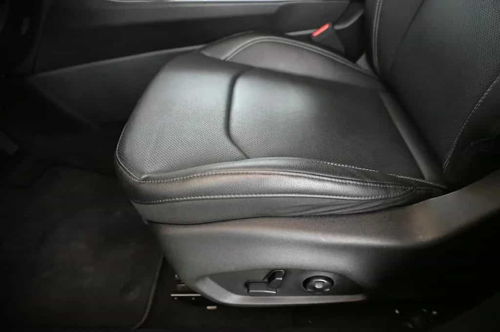 Jeep Compass 1.5 e-Hybrid DTC-7 Summit LED/ACC/LEDER/ 03/2025-photo-32