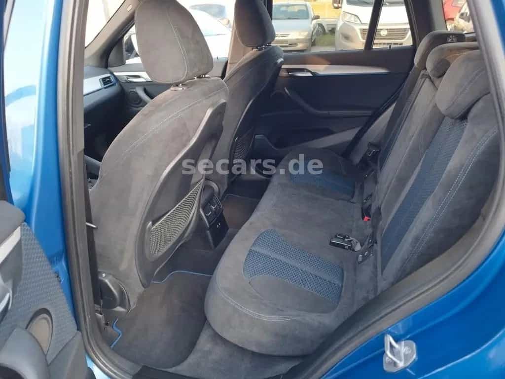 BMW X1 xDr 20d MSport SAG Navi LED 18" Alarm ParkAs 06/2019-photo-8