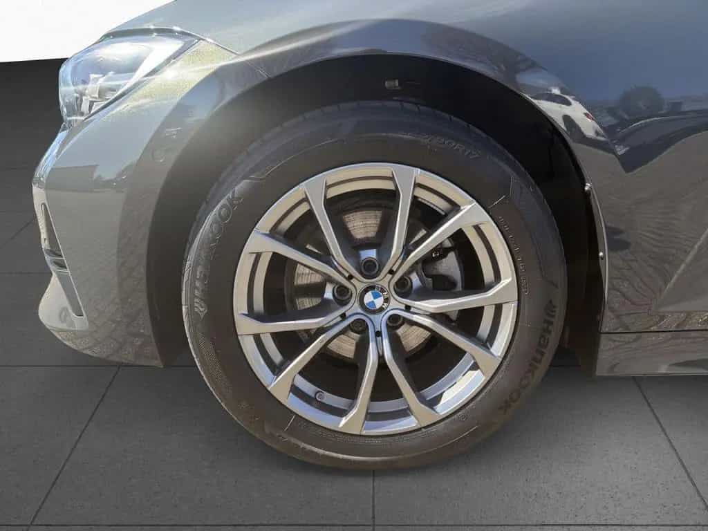 BMW 3 Series 320d Aut. Sport Line LiCoPro GSD RFK SpoSi HiFi 02/2022-photo-15