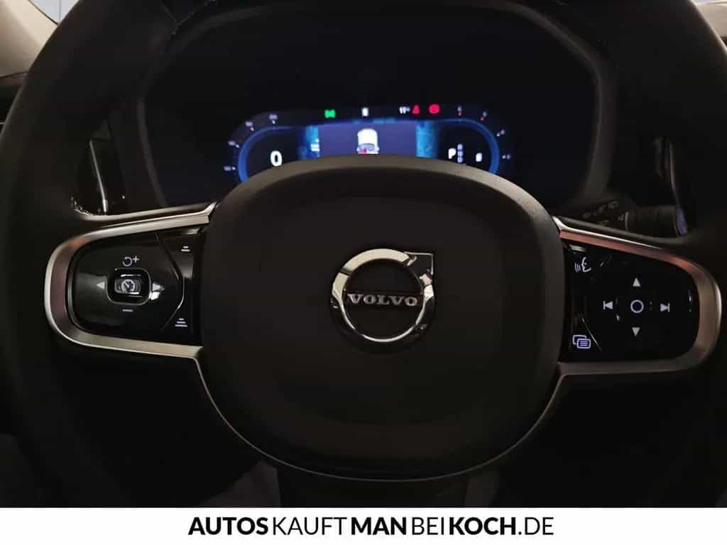 Volvo XC60 B4 D Plus Dark ACC BLIS V-LED 4xSHz MEM HK 02/2024-photo-11