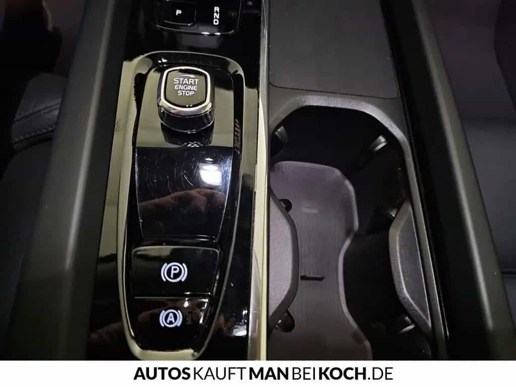 Volvo XC60 B4 D Plus Dark ACC BLIS V-LED 4xSHz MEM HK 02/2024-photo-28