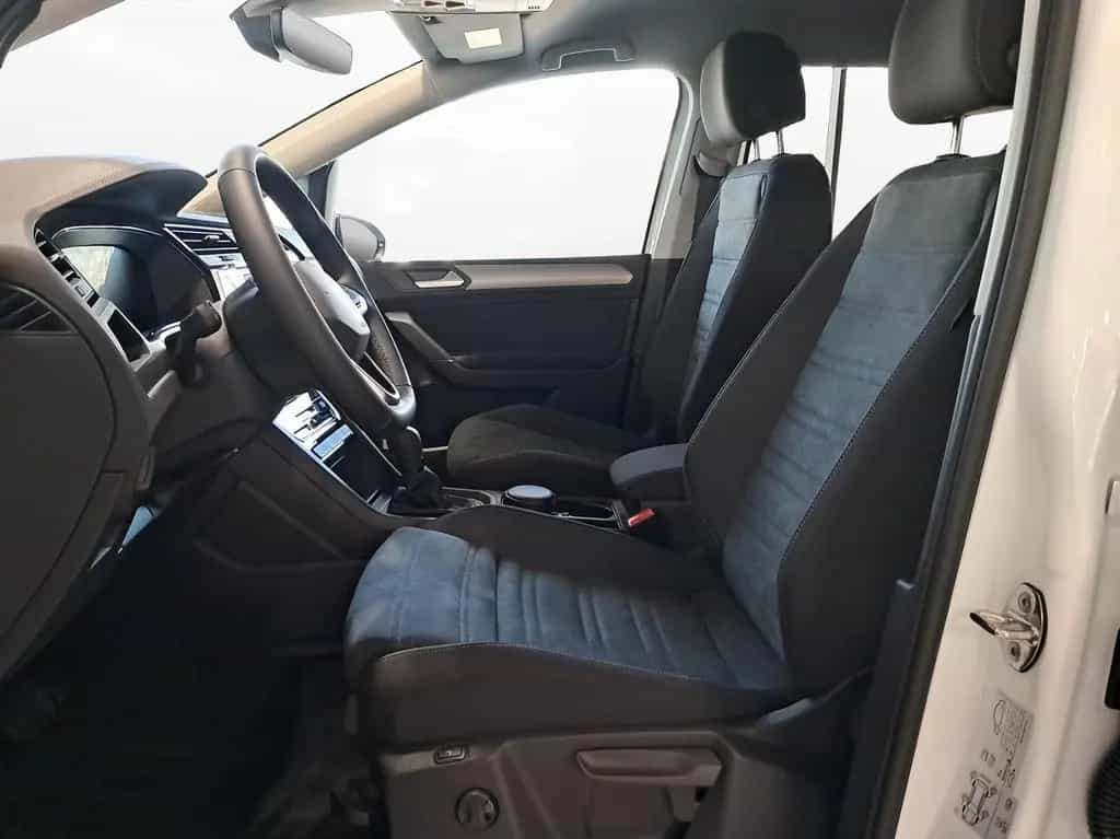Volkswagen Touran Comfortline 1.5 TSI (150 PS) DSG | 7-Si. 03/2026-photo-5