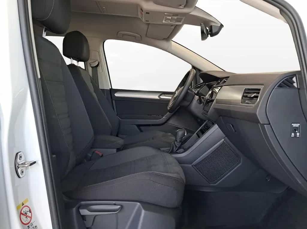 Volkswagen Touran Comfortline 1.5 TSI (150 PS) DSG | 7-Si. 03/2026-photo-6