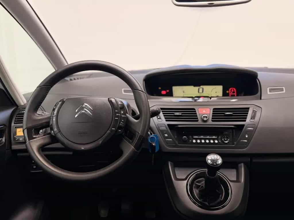Citroën C4 Picasso Selection 1.6/AHK/SHZ/PDC/INSPK NEU 03/2013-photo-28